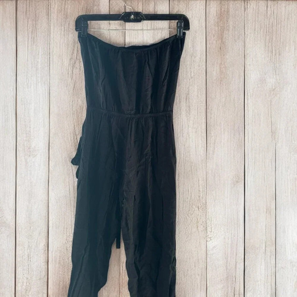 Hello Miss Black Jumpsuit with Pockets - Size Medium (C7) - Picture 7 of 8